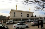 مەسحیێن كومەلگەها كورا ئەردەكێ خو پێشكێشی مزگەفتەكێ دكەن